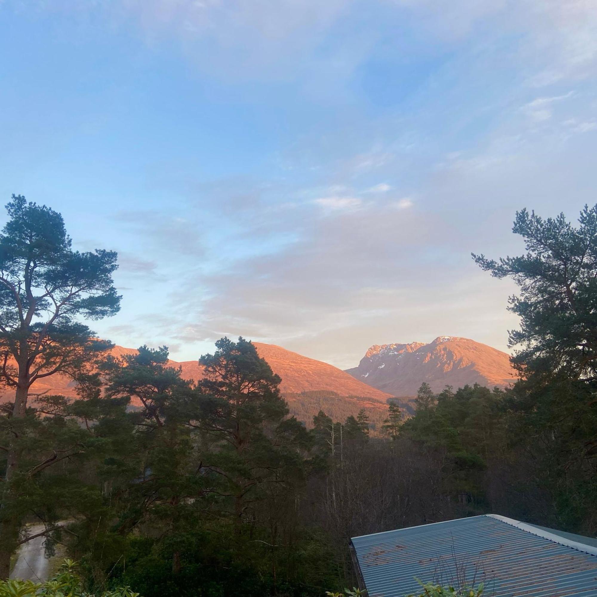 Star Lodges Fort William Exterior photo